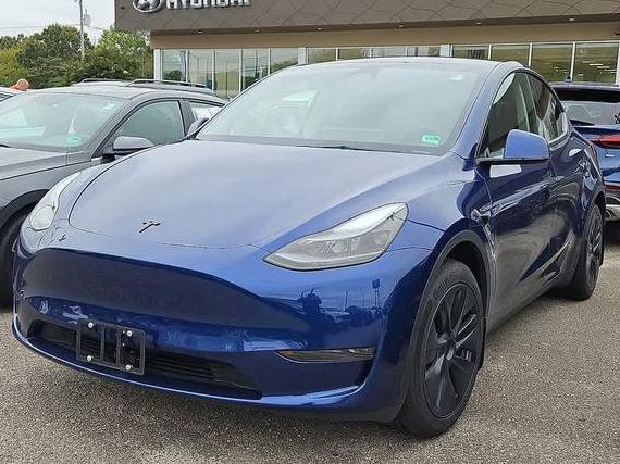 TESLA MODEL Y 2024 7SAYGDED6RF169104 image